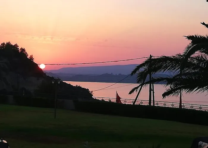 Aloni And * Lassi (Kefalonia)