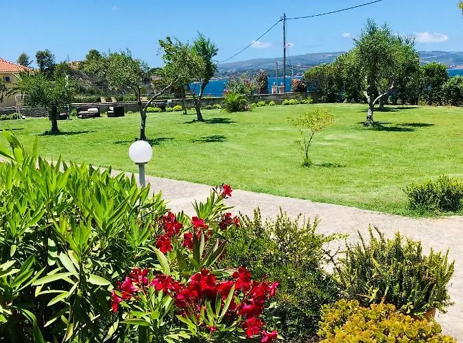 Aloni And * Lassi (Kefalonia)